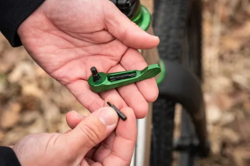Vista 2 de Wolf Tooth Mango de eje multiherramienta herramientas multifuncionales para bicicleta