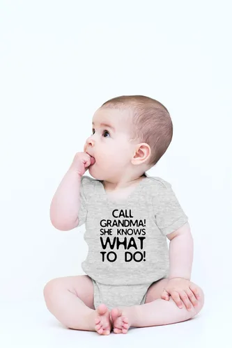 Vista 14 de CBTwear Call Grandma She Knows What To Do Baby Bodysuit - Adorable mameluco Ropa Unisex Humor Romper