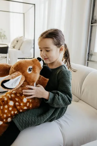 Vista 3 de The Petting Zoo Fawn - Peluche de animal de peluche, regalos para niños, animales salvajes de Onez, juguete de peluche Jumbo Fawn de 20 pulgadas