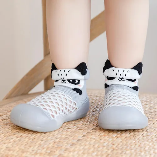 Vista 2 de Calcetines de bebé antideslizantes con suela de goma para niños pequeños, recién nacidos, niños y niñas, zapatos lindos de animales de dibujos