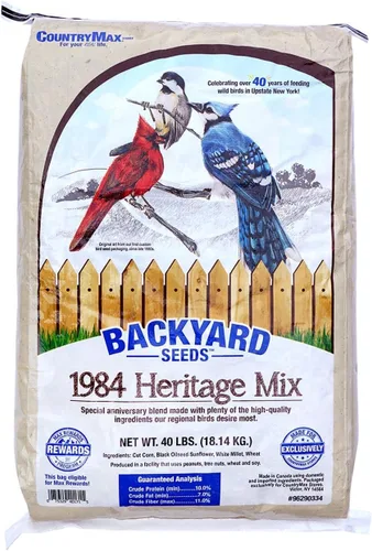 Vista 11 de CountryMax Backyard Seeds Semillas de Girasol de Aceite Negro para Aves Silvestres (50 Libras)