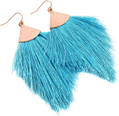 Vista 3 de Aretes bohemios de hilo sedoso con flecos y borlas – Ligeros, colgantes, con hebras y forma de pluma Fleco de plumas - Azul Aqua