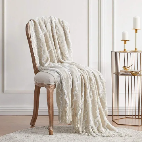 Vista 2 de BOURINA Manta de Chenille Esponjosa de Punto con Flecos, Ligera, Suave y Acogedora para Cama, Sofá, Silla, Mantas de Tiro Beige 60" x 80" Manta