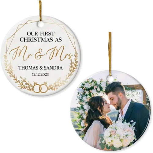 Vista 7 de Adorno personalizado de primera Navidad juntos para parejas, adornos acrílicos navideños, regalos de recuerdo para parejas, novio, novia