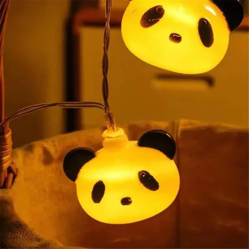 Vista 2 de Cadena de luces LED de panda con pilas, linterna pequeña, luz colgante, luces de Navidad, impermeables, decorativas, para patio, jardín, balcón