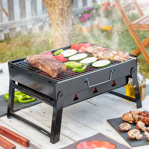 Vista 2 de Barbacoa Plegable Portátil para Carbón BearBQ InnovaGoods