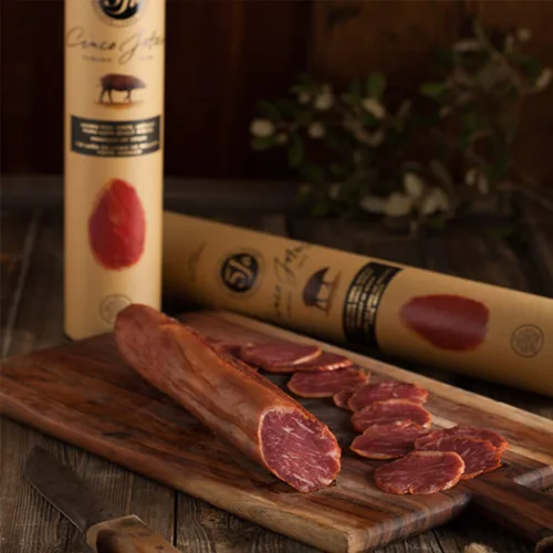 Vista 2 de Lomo Ibérico Bellota Cinco Jotas - 1 lb / 454 g - Carne de Cerdo en Embalaje de Regalo