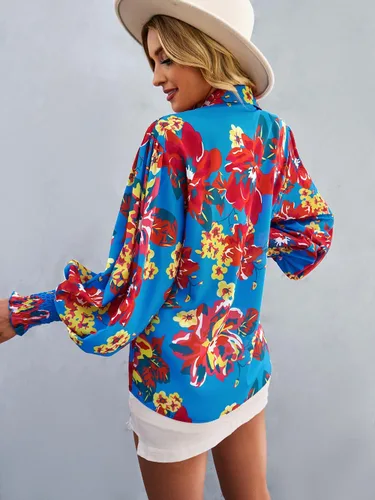 Vista 6 de Camisa estampada elástica para mujer, con estampado floral, de manga larga, con botones, para mujer