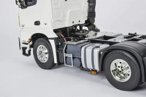 Vista 9 de Tamiya 56352 Arcos Mercedes-Benz 1:14 RC MB Arocs 3363 6x4 ClassicSpace, Blanco, 52.9 x 21.5 x 26.5 Centimetros