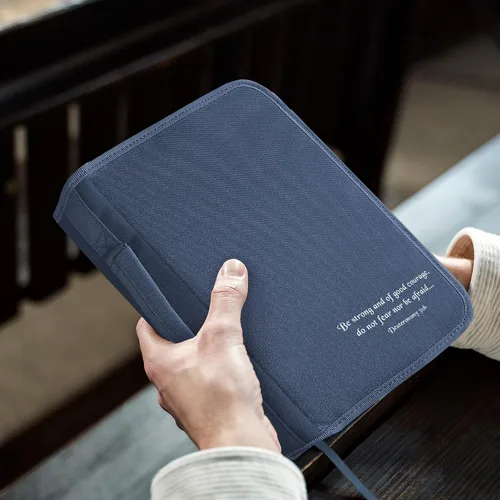 Vista 47 de DEHITE Funda para la Biblia para mujer, bolsas de transporte de la Biblia, tamaños medianos y grandes, ranuras para bolígrafos, tela de primera
