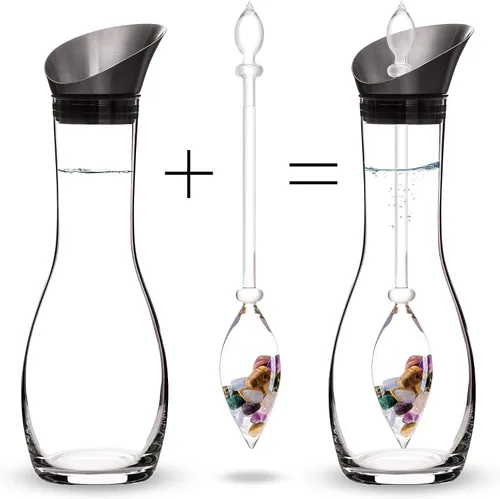 Vista 3 de VitaJuwel Era Five Elements Jarra de agua de cristal con amatista · Calcedonia · Madera petrificada · Cuarzo rosa y ágata Alineación · Puesta a