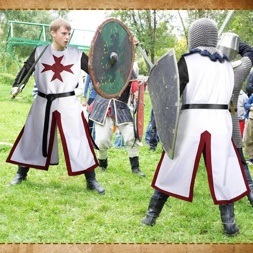 Vista 7 de Hicarer Disfraz renacentista medieval de caballeros cruzados para Halloween, disfraz renacentista para hombre, cinturón vikingo para cosplay