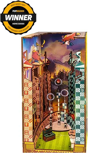 Vista 22 de Revell Harry Potter Quidditch Field 3D Book Nook - Kit de rompecabezas