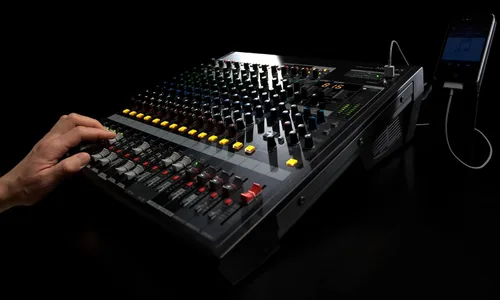 Vista 6 de Mezclador Yamaha MGP12X de 12 canales, Multicolor, L