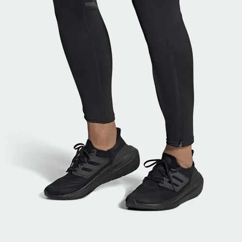 Vista 4 de adidas, Ultraboost Light- Tenis de correr para hombre