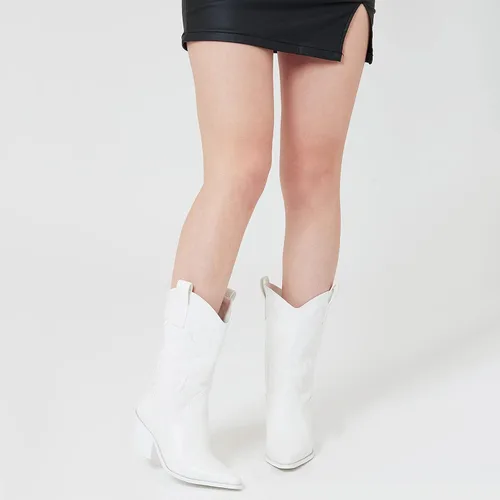 Vista 6 de Mikarka Botas vaqueras bordadas de media pantorrilla para mujer, botas vaqueras occidentales con puntera puntiaguda, botines de vaquero con grifos