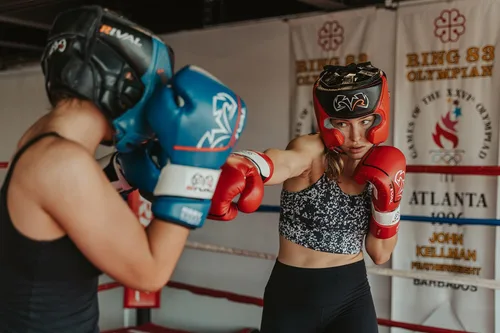 Vista 3 de RIVAL Boxeo RHG10 Intelli-Shock Headgear, D3O acolchado frontal y lateral, ajuste de gancho y bucle trasero con encaje en la parte superior