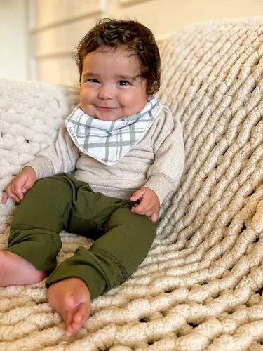 Vista 5 de Bazzle Baby Pantalones deportivos con rodillas acolchadas para gatear, motores modernos, niños pequeños, pantalones de bebé con rodilleras