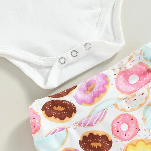 Vista 4 de Conjunto de ropa de verano de 3 piezas para bebé recién nacido, de manga corta, con estampado de donas, pantalones cortos
