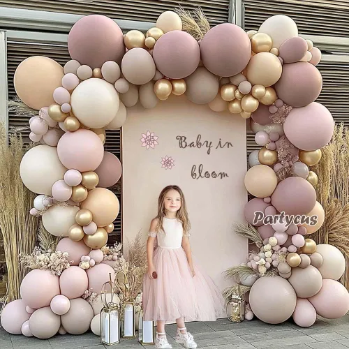 Vista 2 de Arco de globos de color rosa claro y beige con doble relleno, color malva, color nude y blanco crema mate, kit de guirnalda de globos para baby Rosa