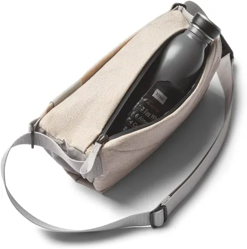 Vista 2 de Bellroy Mini bolso bandolera pequeño (bolso cruzado pequeño para mujeres, hombres, 4L), Saltarbusto, talla única