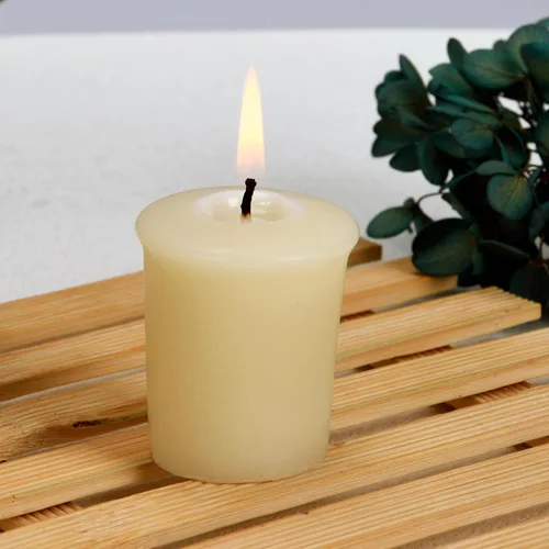Vista 3 de Velas votivas de cera de abeja pura, paquete de 10 velas de cera de abeja natural sin perfume para fiestas familiares y regalos de cumpleaños Marfil
