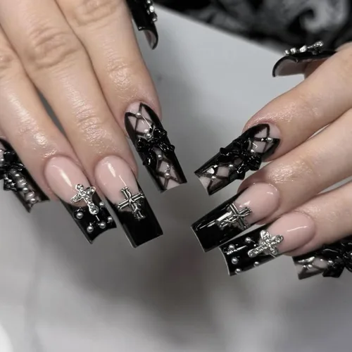 Vista 7 de IMSOHOT Uñas postizas largas cuadradas a presión, puntas francesas de onda verde, uñas postizas con diseños de dijes de mariposa dorada, gel C1-01