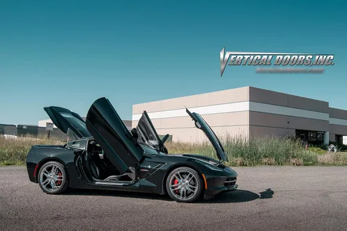 Vista 8 de Juego de puertas verticales estilo Lambo de Vertical Doors, Inc para Chevrolet Corvette C-7 2014-2016