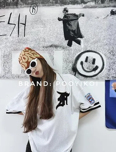 Vista 4 de Pooyikoi Sombrero de punto para hombres y mujeres, gorra de calidad, gorro cálido Harajuku, gorro gótico, patrón de araña, lana, acrílico, Y2k