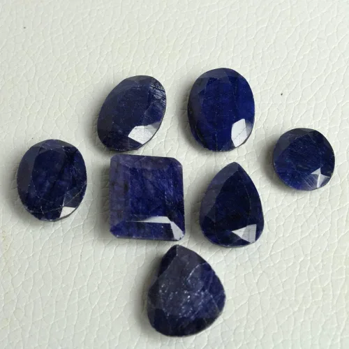 Vista 2 de REAL-GEMS 100 unidades7 piezas de piedras preciosas sueltas de zafiro azul tallado africano tallado ovalado natural, Gema, Mezcla de piedras