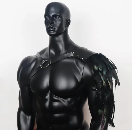Vista 4 de L'VOW Disfraz de guardias de plumas punk para hombre, ajustable, gótico, de piel sintética, armadura de hombro, vikingo, cosplay para Halloween