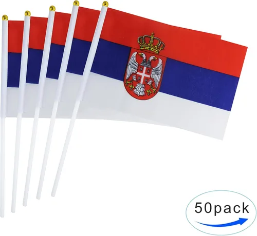 Vista 3 de Paquete de 50 mini banderas de mano pequeñas de Serbia, bandera de Serbia, bandera de palo de serbios, banderas nacionales de país, suministros
