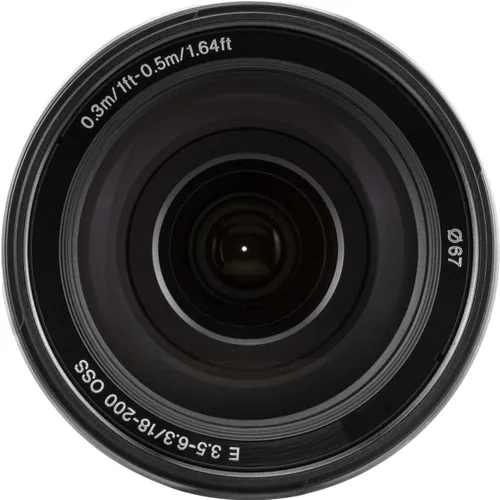 Vista 6 de Sony Alpha SEL18200 E-Mount 0.709-7.874 in F3.5-6.3 OSS Lente (Plata)