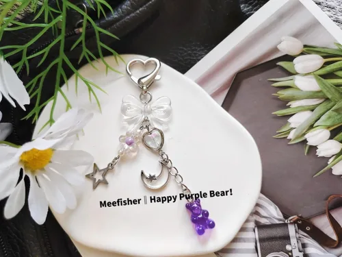 Vista 3 de Meefisher Y2K - Llavero estético con diseño de mariposa y fresa, con diseño de oso y guitarra, bonito llavero para niñas y mujeres
