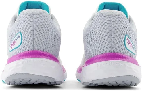 Vista 5 de New Balance - Tenis Fresh Foam 680 V7 de mujer para correr