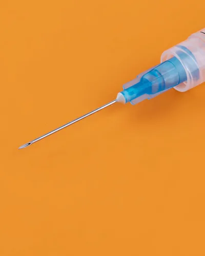 Vista 4 de Jeringa de bloqueo luer desechable de 0.1 fl oz con aguja de 23G/1 pulgada, paquete individual (20)