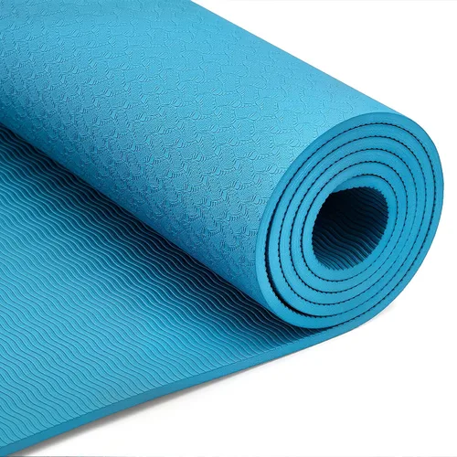 Vista 4 de Amazon Basics - Alfombra de yoga y ejercicio de 1/4 de pulgada de grosor, de TPE, con correa de transporte