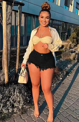 Vista 4 de GOBLES Pantalones cortos de mezclilla elásticos para mujer, cintura media, con dobladillo sin procesar, con bolsillos