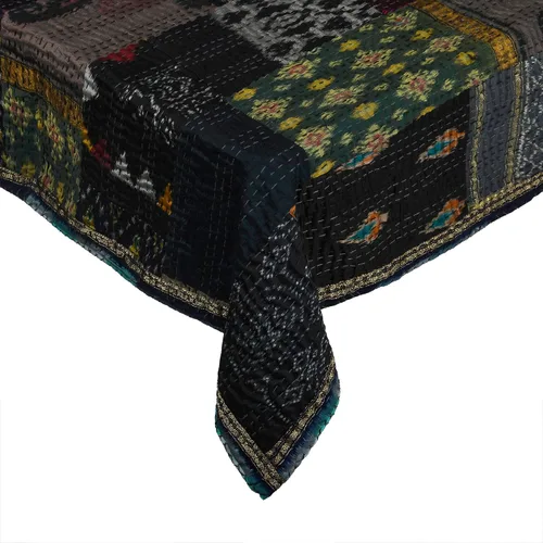 Vista 4 de Marubhumi Colcha india hecha a mano de seda india Sari Kantha acolchado patchwork (negro, individual (60 x 90 pulgadas)