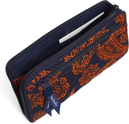 Vista 2 de Vera Bradley Cotton Collegiate Front Zip Wristlet with RFID Protection (Multiple Teams Available)
