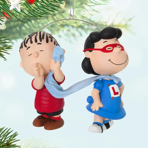 Vista 6 de Adorno navideño de Hallmark Keepsake 2024, la pandilla de Peanuts Super Lucy y Linus, regalos para fanáticos de Peanuts
