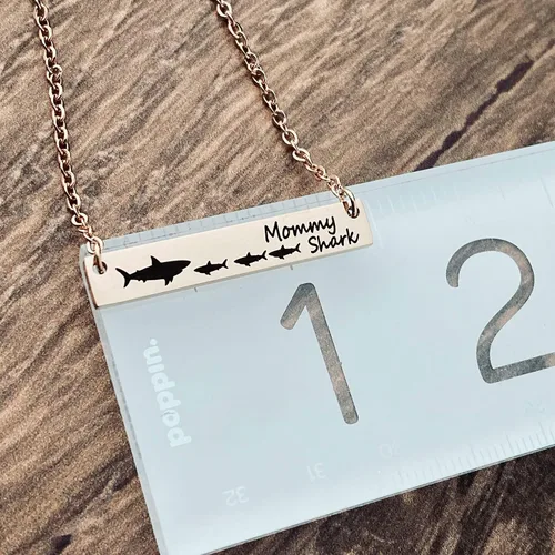 Vista 5 de Collar de barra horizontal para mamá, regalo para ella, plata, oro rosa u oro amarillo en 16, 18 o 20 pulgadas