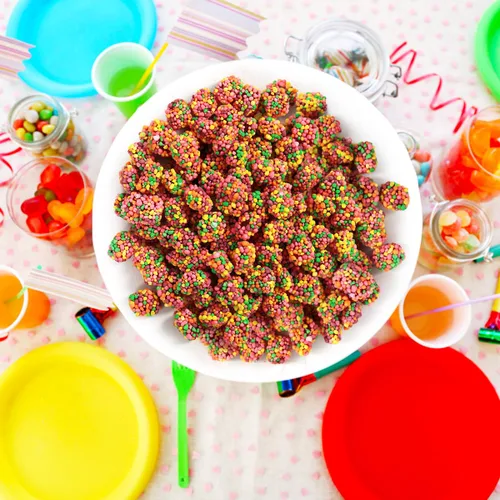 Vista 6 de Gummy Clusters Rainbow, paquete de 2 libras de gomitas a granel