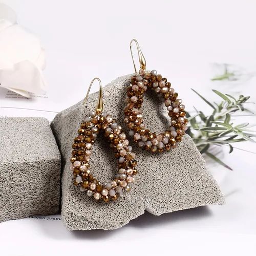 Vista 2 de Aretes colgantes de aro con cuentas coloridas para mujer, estilo bohemio, verano, playa, lágrima, aretes de gota de moda, regalos de joyería