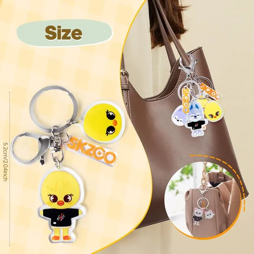 Vista 2 de Llavero de dibujos animados para niños, llavero de niños callejeros, colgante de animal lindo, acrílico de doble cara patrón SKZ mochila colgante