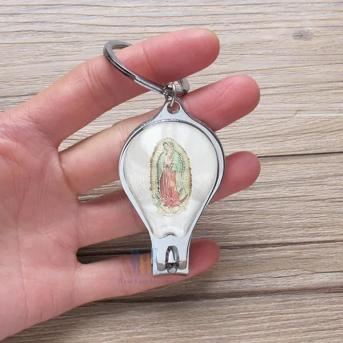 Vista 7 de WE Our Lady of Guadalupe (12 piezas) Llavero de bautismo con cortaúñas y abridor de recuerdos de fiesta para bebés niños y niñas/recuerdos