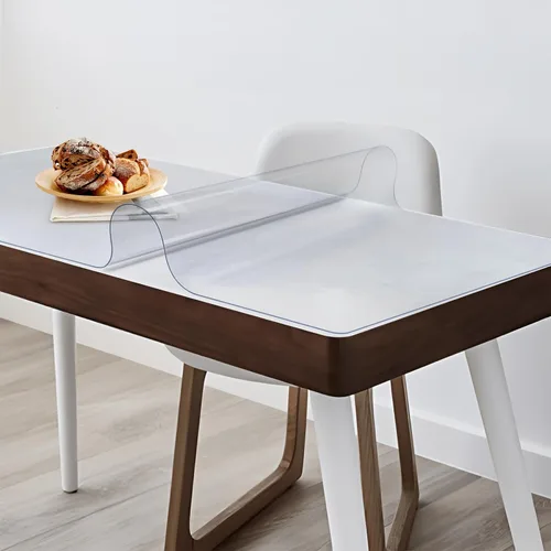 Vista 2 de Vicwe Protector de mesa transparente, 30 x 54 pulgadas, protector de mesa transparente de 0.059 in de grosor, protectores de escritorio impermeables