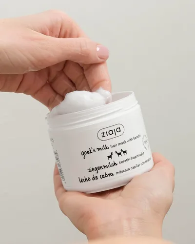 Vista 3 de Ziaja Mascarilla fortalecedora de leche de cabra con queratina, 6.8 fl oz