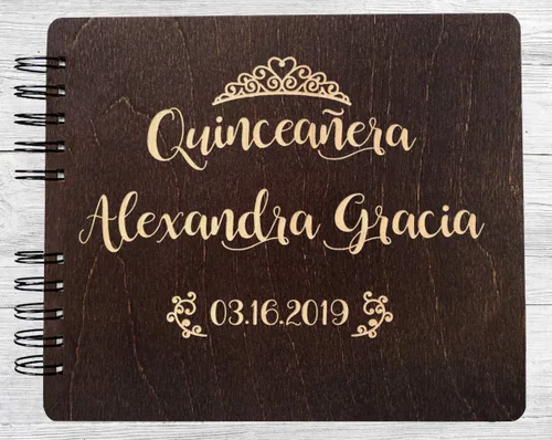Vista 2 de Libro de invitados de quinceañera, decoración de madera rústica grabada, personalizada, 15 cumpleaños, invitados, recuerdo de fiesta