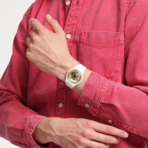 Vista 4 de Swatch Reloj de cuarzo blanco con anillos dorados de Gent BIO-SOURCED Blanco